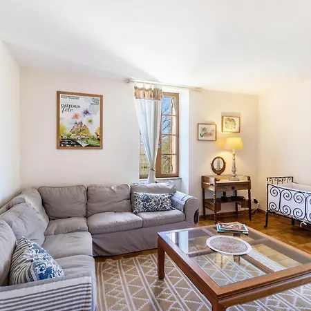 Du Chateau De La Renaudie Tatil Evi